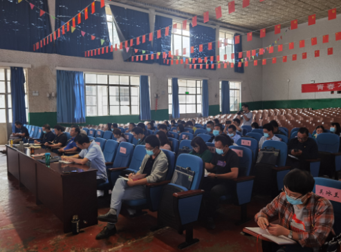 云南省貿易經濟學校萬名黨員進黨校專題研修班培訓