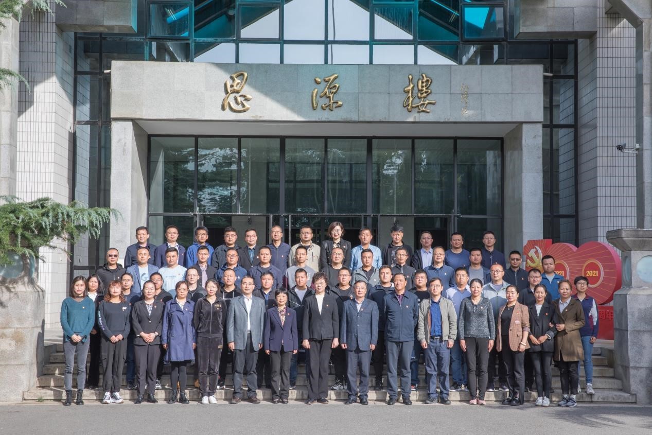 2021年度中國(guó)鐵路青藏集團(tuán)有限公司中青班開(kāi)班典禮報(bào)道