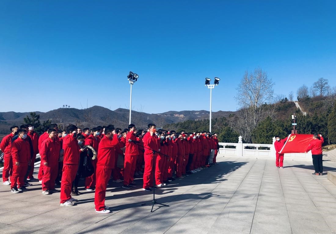 長慶油田分公司油氣田開發崗位業務能力培訓班(第五期)開展“學習紅色故事，弘揚紅色精神”教育實踐活動