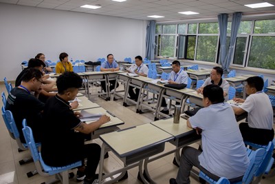 燕山大學—梁山縣專用汽車企業(yè)家專題研修班圓滿結束