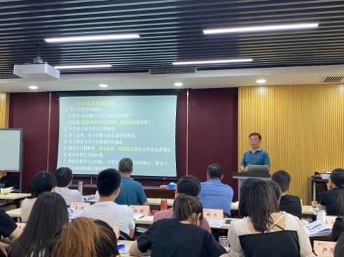 鷹潭應用工程學校中層干部及骨干教師能力提升培訓班在我校順利舉辦