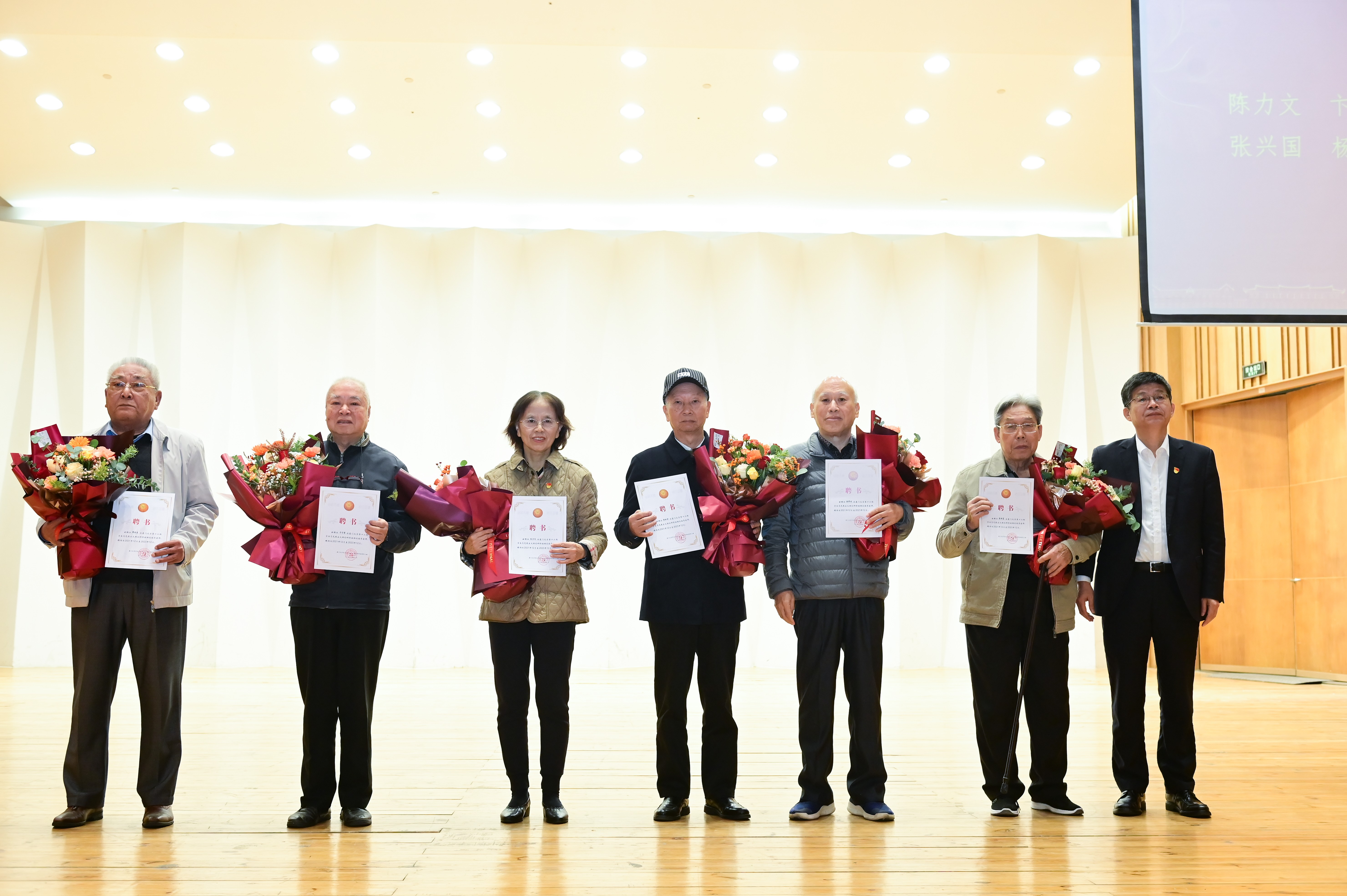 廈門大學學生馬克思主義理論研修班第十期結業暨第十二期開班典禮舉辦
