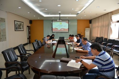 學(xué)院黨委舉辦“不忘初心、牢記使命”主題教育第二期讀書班