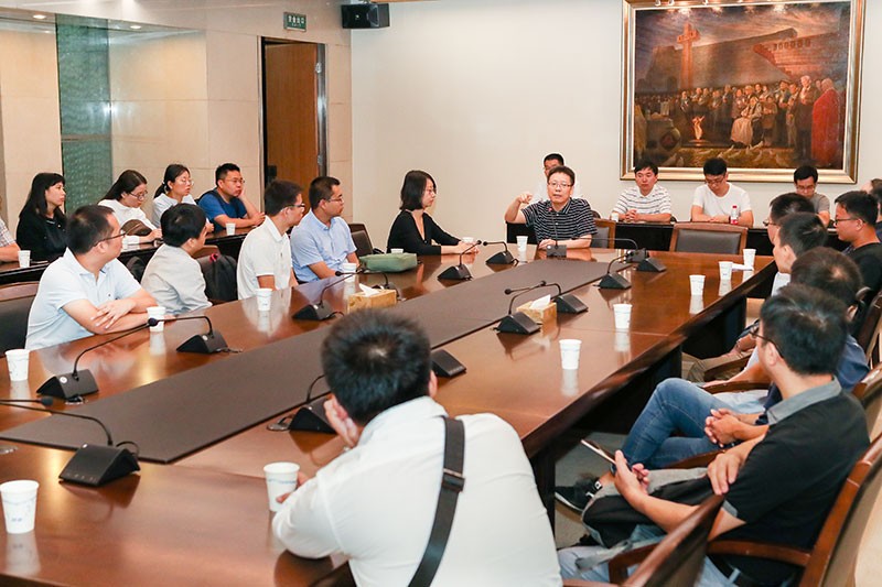 我校舉行2019年新教師入職典禮及崗前培訓